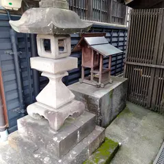 秋葉燈篭（脇本陣前から移設）