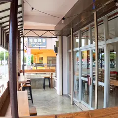 The Okinawa Bottle Shop オキナワボトルショップ