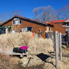 鍋割山荘