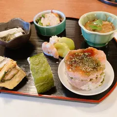 季節料理 四季野 日本料理