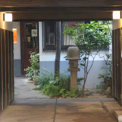 ビストロクール