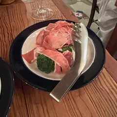 IK ITALIA (アイケイイタリア)