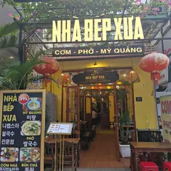 Nhà Bếp Xưa Restaurant