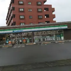 ファミリーマート 高崎下小鳥町店