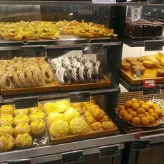 TOMCAT BAKERY 横浜店