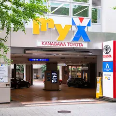 トヨタモビリティ神奈川 マイクス横浜店