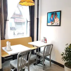 ゴールデン ダイナー