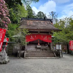 三柱稲荷大明神
