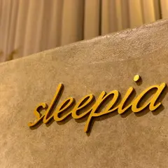sleepia(スリーピア)表参道/ とろけるドライヘッドスパ・整腸セラピー専門店