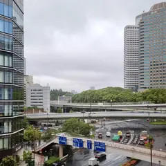 赤坂見附タクシー乗り場(南向き)