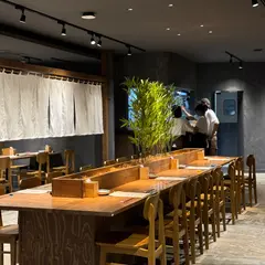と 四条烏丸店