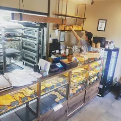 MOHEJI BREAD KITCHEN