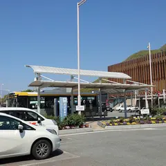 石和温泉駅