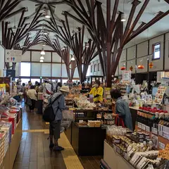 道の駅 あいづ 湯川・会津坂下 土産物店