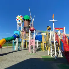尾浜こども公園 遊具広場
