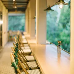 Le Jardin: Café | Pets friendly | Fort canning | Tree Tunnel | Events Space | Flowers | Coffee