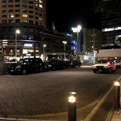 中目黒駅タクシー乗り場(北向き)