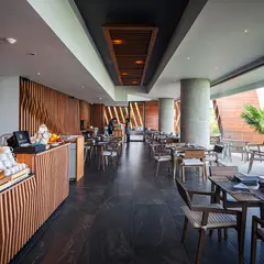ZILA STREET BISTRO & BAR