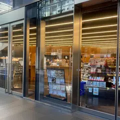 ローソン ＧＩＮＺＡ ＳＩＸ店