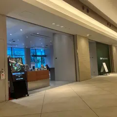 クリスプ・サラダワークス みなとみらい店 CRISP SALAD WORKS
