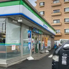 ファミリーマート 東村山久米川町店