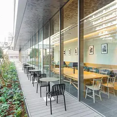 DEAN & DELUCA カフェ慈恵大学病院