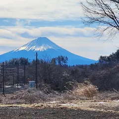 三峰の丘