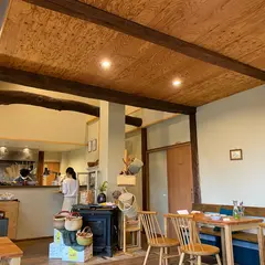 Garden Restaurant 817