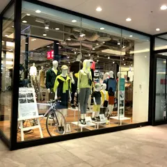 ユニクロ ヨドバシ梅田店