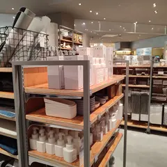 Standard Productsエミテラス所沢