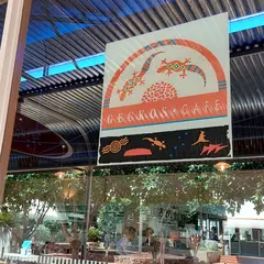 Voyages Ayers Rock Resort IGA