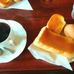 喫茶 チロル