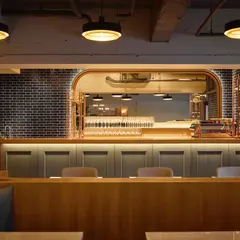 café et bistro d'ici（カフェ エ ビストロ ディシ）
