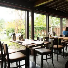 龍鱗堂（由布まぶし「心」金鱗湖本店）