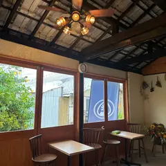 おむすび専門店COME.（コメドット）