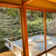 野草一味庵 美山荘