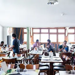LES TERRASSES DE LA BAIE