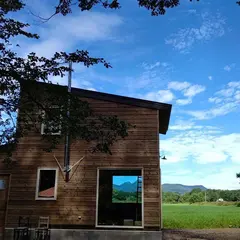 Forest-House-Ranapirica