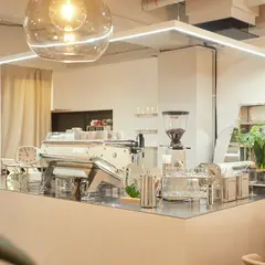 三茶 カフェ And Co.ffee
