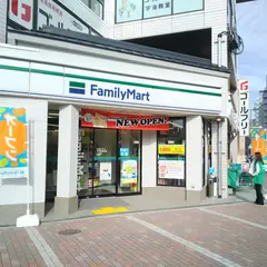 ファミリーマート ＪＲ宇治駅南口店