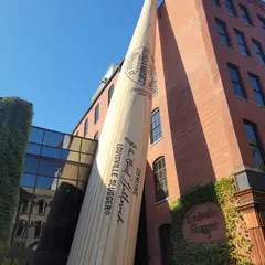 Louisville Slugger Museum & Factory