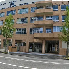 小倉日新館中学校