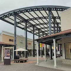 Bshop アウトレット神戸三田店