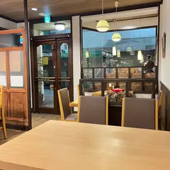 レストランイレブン