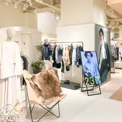 組曲 阪神梅田本店