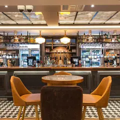 The Sir John Hawkshaw - JD Wetherspoon