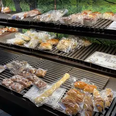株式会社 UN CHARME パン工房あにまーと