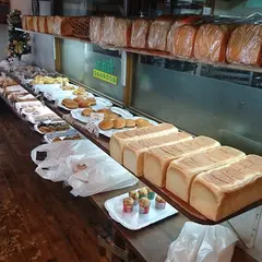 ル・ジョンヌ泊店