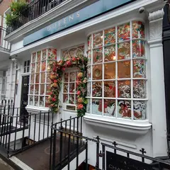 Queens of Mayfair