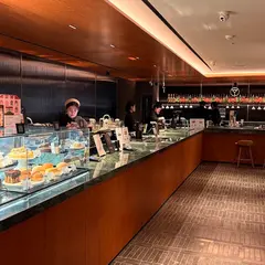 Starbucks Jangchung Lounge R